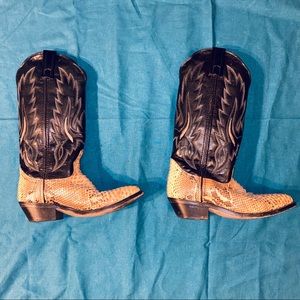 Laredo Python snakeskin leather cowboy boots